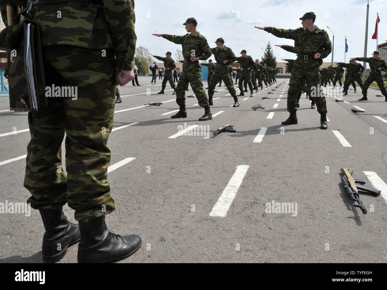 Russische Armee Soldaten Fachwissen an der Taman Brigade außerhalb von Moskau am 5. Mai 2010. UPI/Alex Volgin Stockfoto