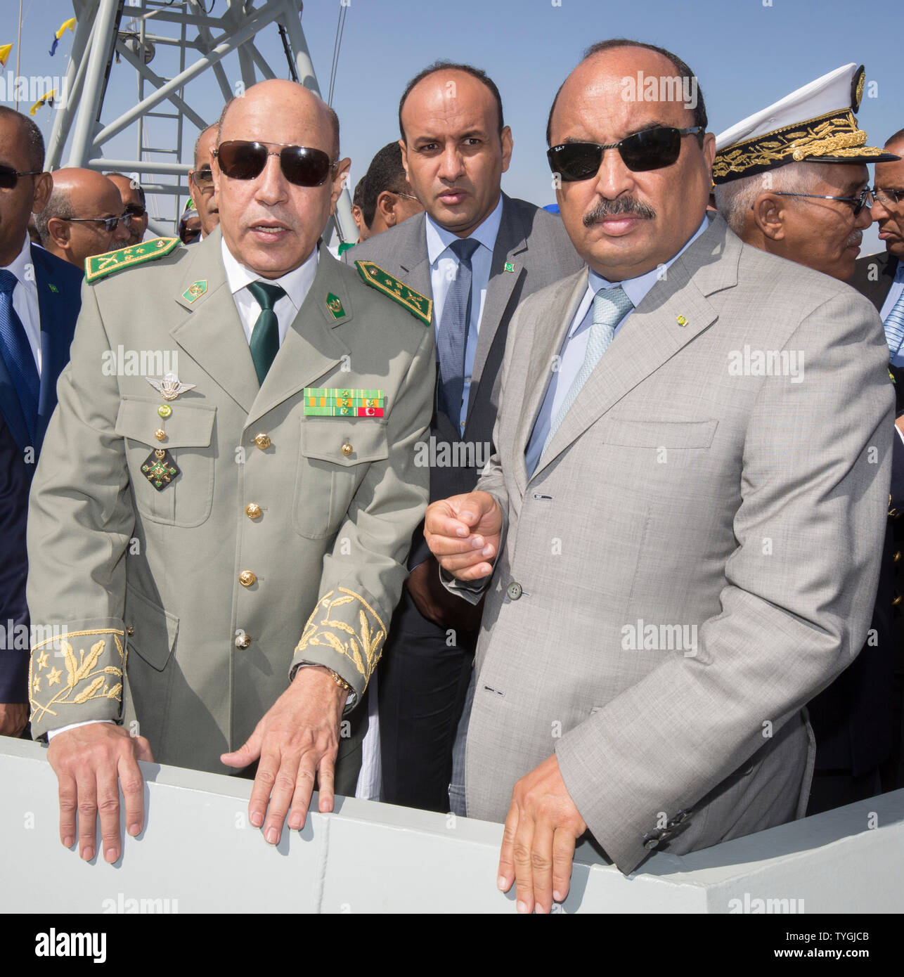 EX Präsidenten Mauretaniens mohamed Ould Abdel Aziz UND NEUER PRÄSIDENT MOHAMED OULD GHAZOUANI Stockfoto