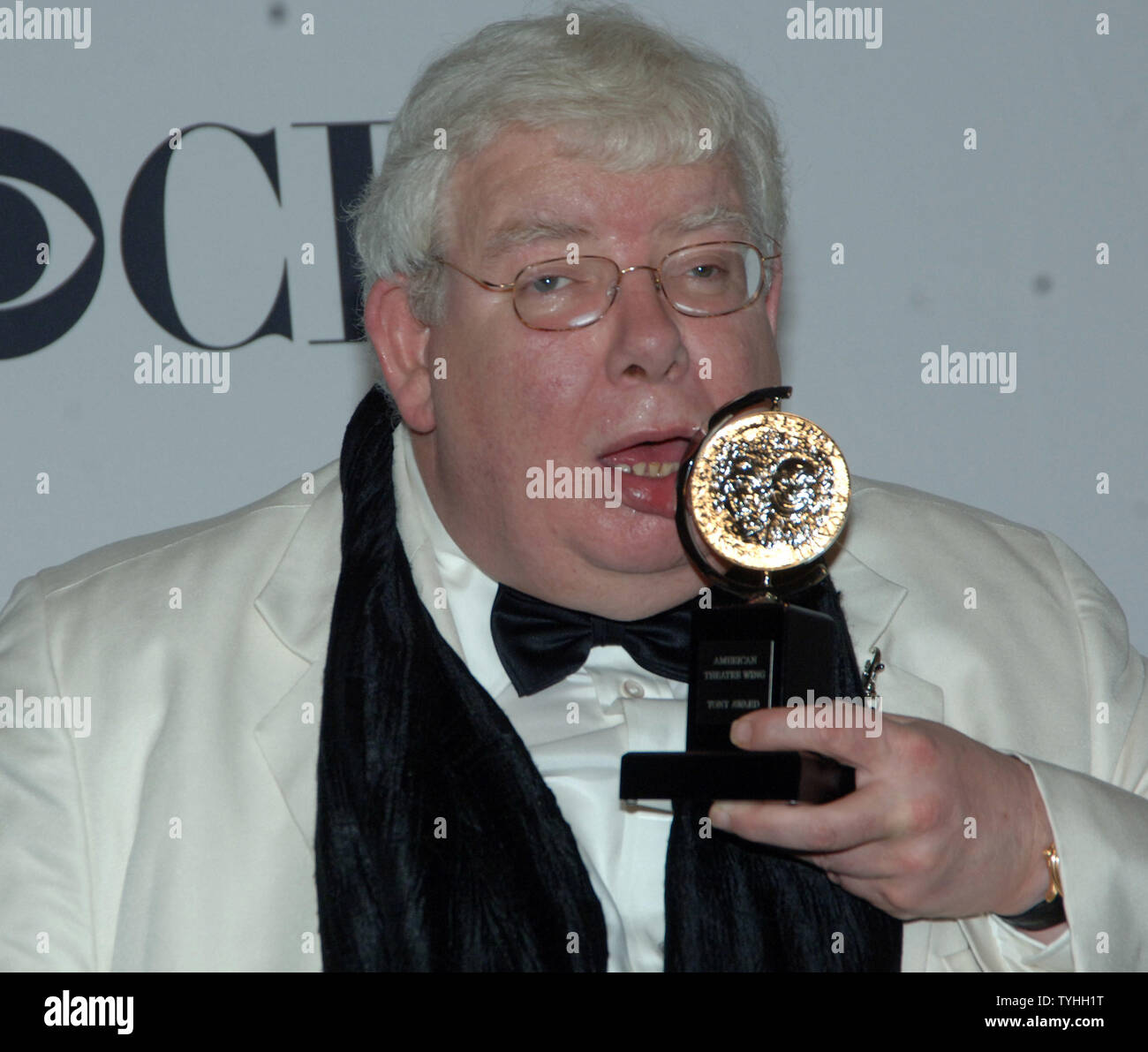 Richard Griffiths, bester Schauspieler spielt: "Die History Boys" 2006 Tony Award Gewinner für die Medien birgt nach Zeremonien in der Radio City Music Hall in New York am 11. Juni 2006 (UPI Foto/Ezio Petersen) Stockfoto