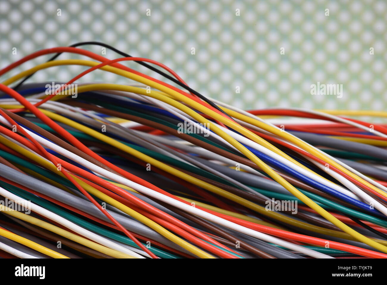 Bunte elektrische Kabel in der Telekommunikation computer Installation verwendet wird Stockfoto