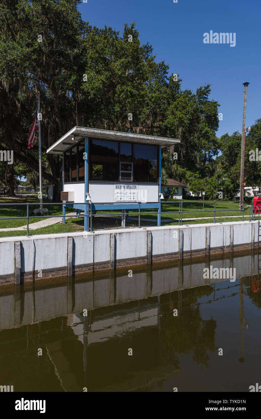 Burrell Navigations- und Damm auf der Haines Creek River in Leesburg, Florida, USA Stockfoto