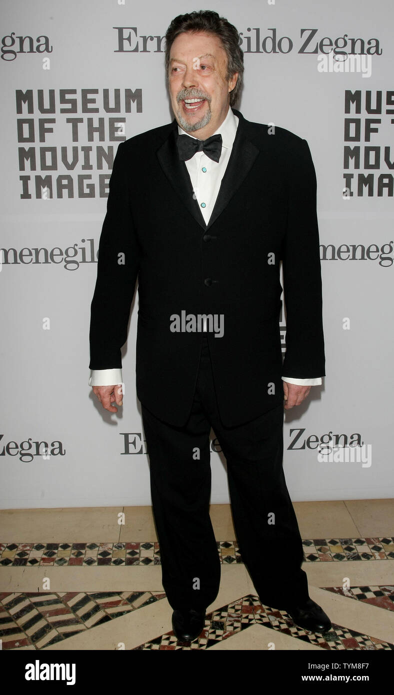 Tim Curry kommt an das Museum der Veranstaltung des bewegten Bildes, wo Schauspieler Alec Baldwin an Cipriani am 28. Februar 2011 in New York City geehrt wird. UPI/Monika Graff Stockfoto