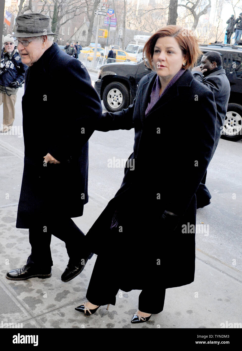 Christine C. Quinn in Temple Emanu-El, für die Beerdigung des ehemaligen New Yorker Bürgermeister Edward Koch in New York City am 4. Februar 2013. Koch starb Freitag der Herzinsuffizienz im Alter von 88 Jahren. UPI/Dennis Van Tine Stockfoto