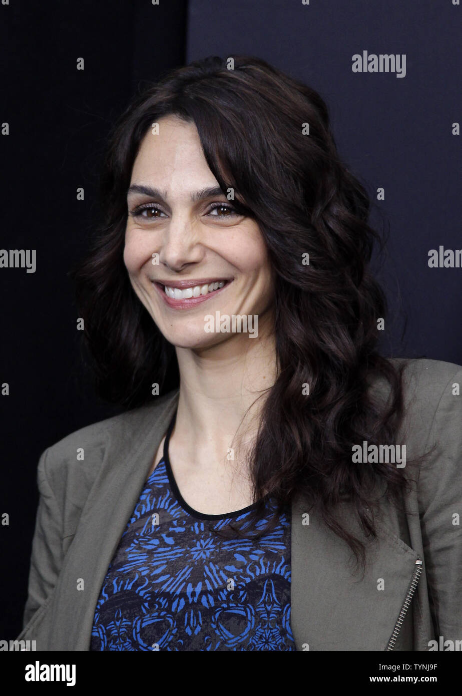 Annie Parisse kommt auf dem roten Teppich beim Acer und Microsoft ein New York Special Screening von Star Trek in die Finsternis' bei AMC Loews Lincoln Square in New York City am 9. Mai 2013 vorzulegen. UPI/John angelillo Stockfoto