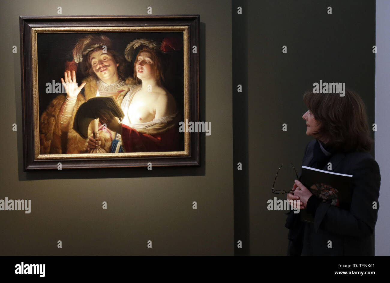 Ein Gemälde mit dem Titel Das Duett von Gerrit van Honthorst ist auf Anzeige an einer Presse Vorschau von alten Gemälde bei Christie's in New York City am 31. Mai 2013. Die Auktion für das alte Gemälde ist für den 5. Juni 2013 geplant. UPI/John angelillo Stockfoto