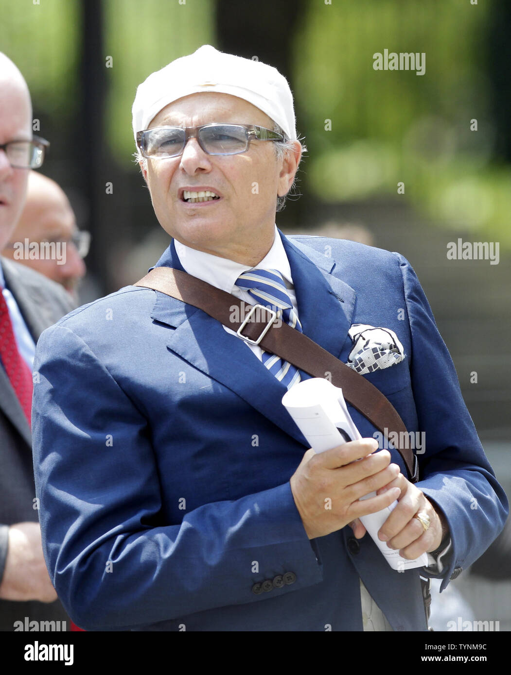 Joe Pantoliano verlässt nach der Trauerfeier für Schauspieler James Gandolfini in der Kathedrale von Saint John die Devine in New York City am 27. Juni 2013. Gandolfini stieg auf Ruhm als Gangsterboss Tony Soprano an der HBO-Serie "Die Sopranos". UPI/John angelillo Stockfoto