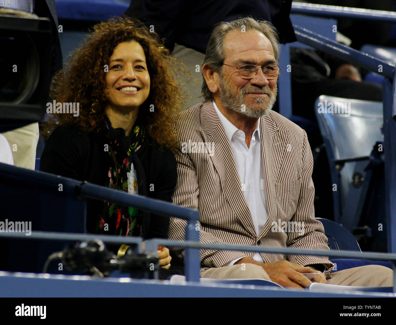 Tommy Lee Jones besucht die U.S. Open Championship am USTA Billie Jean King National Tennis Center am 5. September 2013 in New York City. UPI Foto/Monika Graff Stockfoto