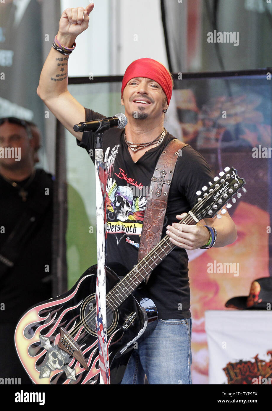 Bret Michaels führt auf Fuchs & Freunde alle amerikanischen Sommer Konzertreihen in New York City am 18. Juli 2014. Bret Michaels ist ein US-amerikanischer Musiker für seine Arbeit als Lead Sänger in der Glam bekannt - metal band Gift. UPI/John angelillo Stockfoto