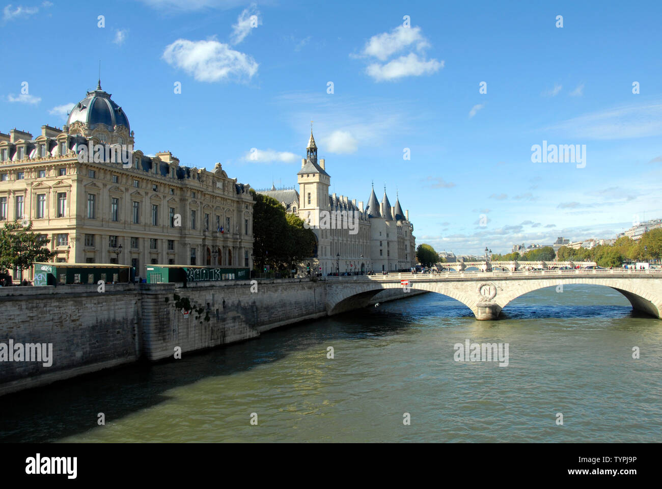 Pont au Change, Paris, Frankreich, über die Seine. Stockfoto