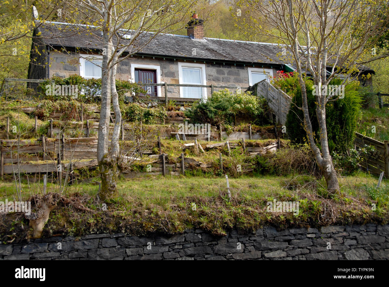 Kleines Häuschen neben Loch Awe, Schottland Stockfoto