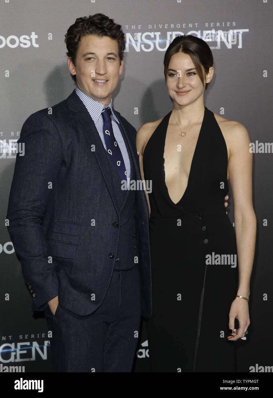 Shailene Woodley und Meilen Teller kommen auf dem roten Teppich an den Divergierenden Serie: Aufständische New York Premiere auf der Ziegfeld Theater in 3D in New York City am 16. März 2015. Foto von John angelillo/UPI Stockfoto