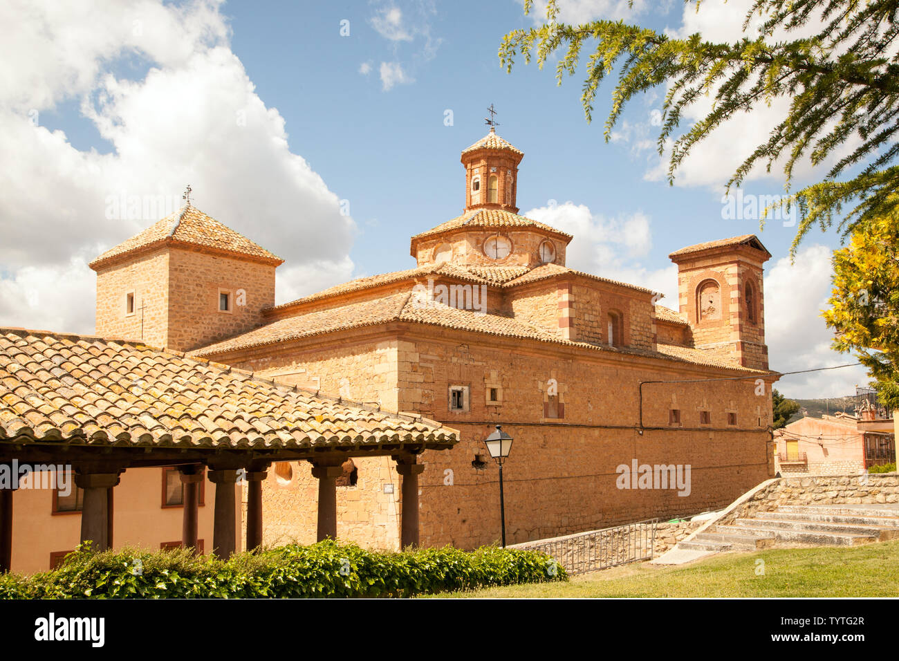 Das alte Kloster nun ein Restaurant und eine Bar im Dorf der Gea de Albarracín eine Gemeinde in der Provinz Teruel in Spanien Stockfoto