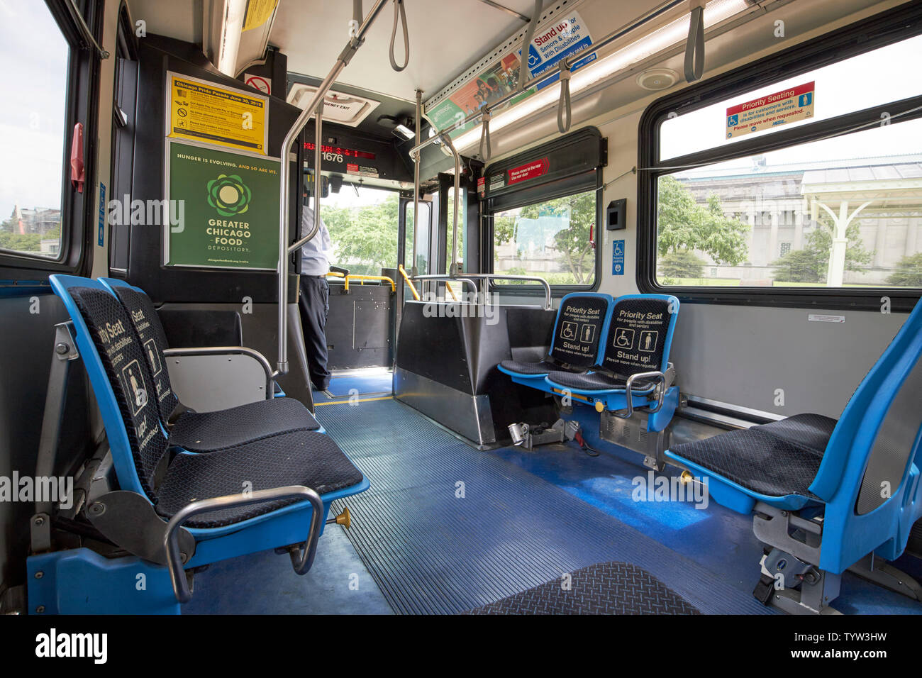 Priorität Sitzplätze in einem Cta-bus Chicago Chicago IL USA Stockfoto