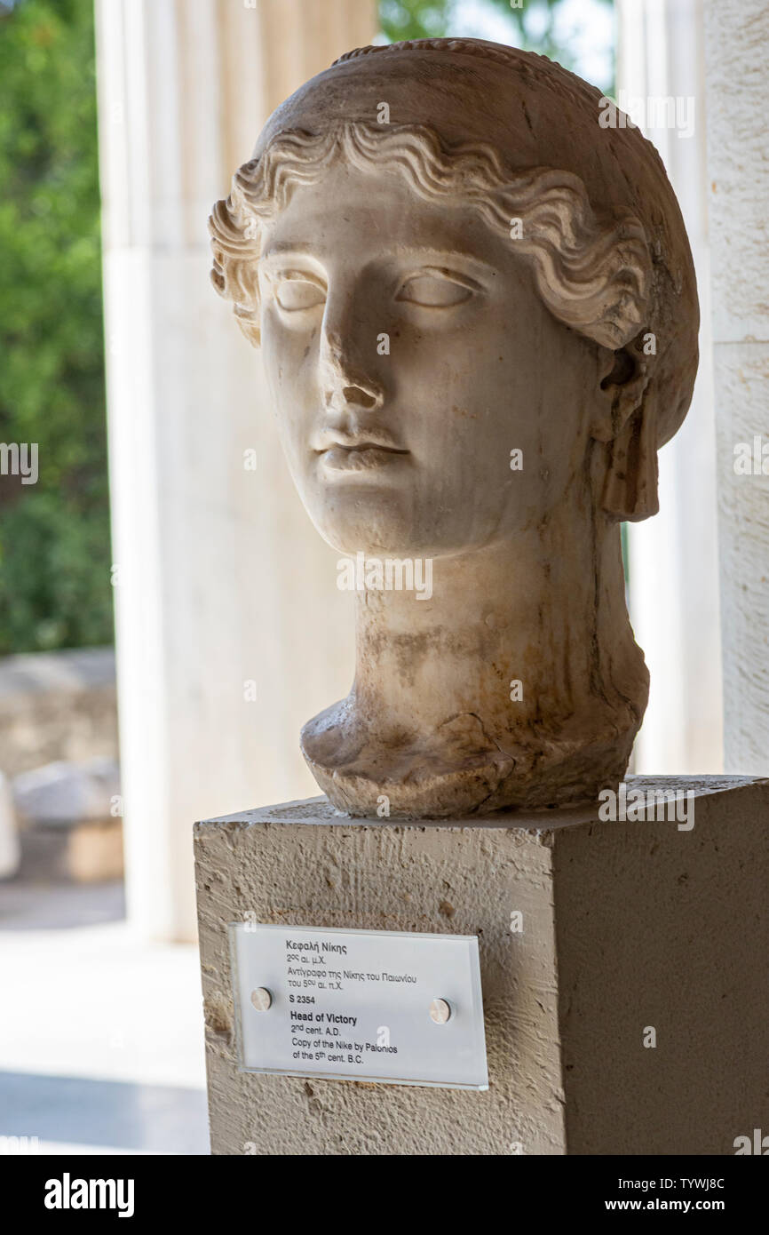 Büste von griechischen antiken Siegesgöttin Nike Stockfotografie - Alamy