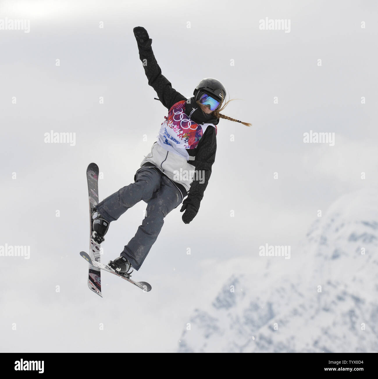 Deutschlands Lisa Zimmermann konkurriert während der Damen Ski slopestyle Qualifikation an den Olympischen Winterspiele 2014 in Sotschi am 11. Februar in Krasnaja Poljana, Russland 2014. UPI/Brian Kersey Stockfoto