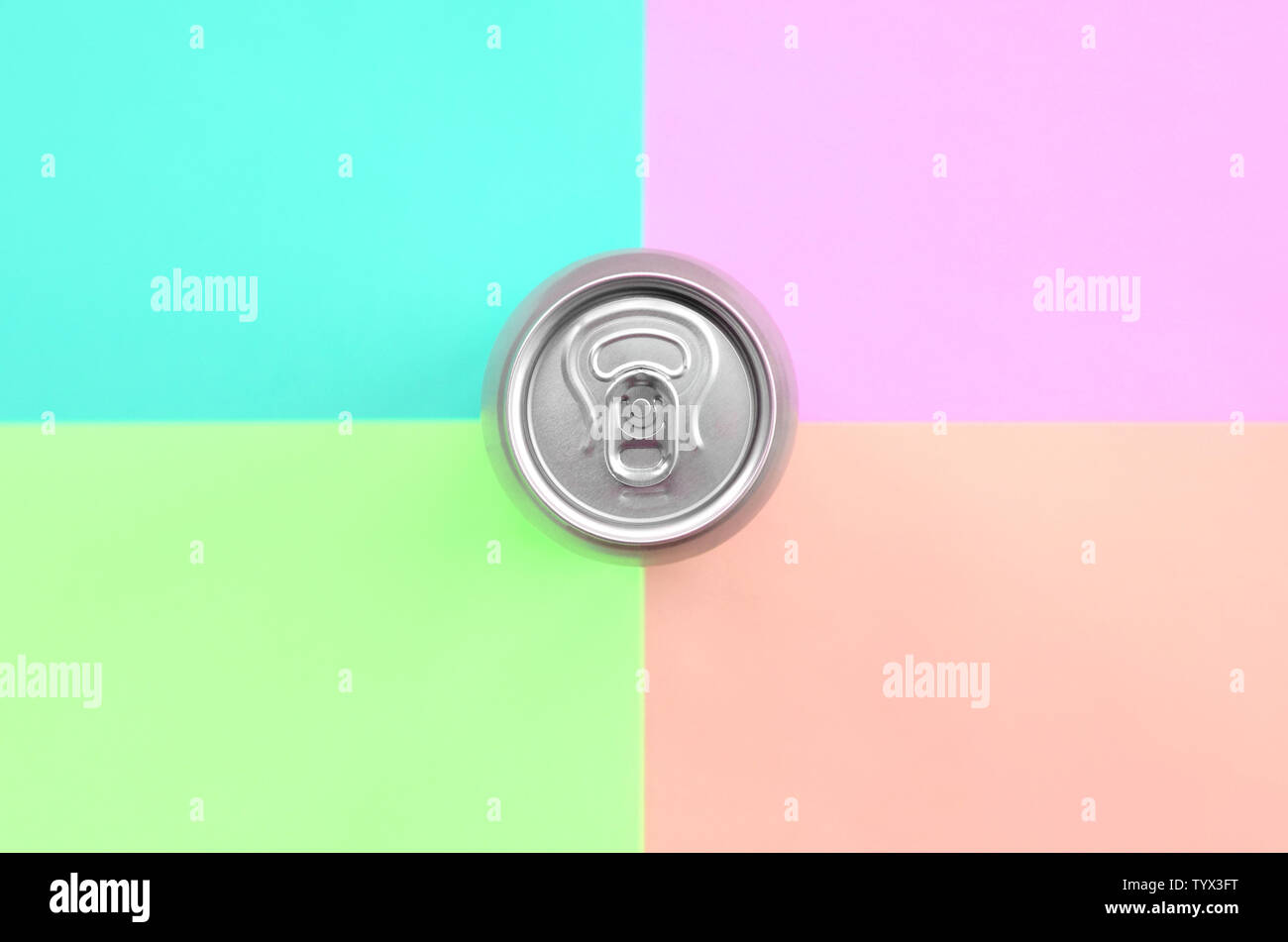 Blue Blank Soda Can White Stockfotos Und Bilder Kaufen Alamy