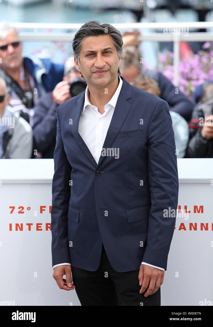 Asif Kapadia kommt an einem Fotoshooting für den Film 'Diego Maradona' während die 72. jährliche Internationale Filmfestspiele von Cannes in Cannes, Frankreich am 20. Mai 2019. Foto von David Silpa/UPI Stockfoto