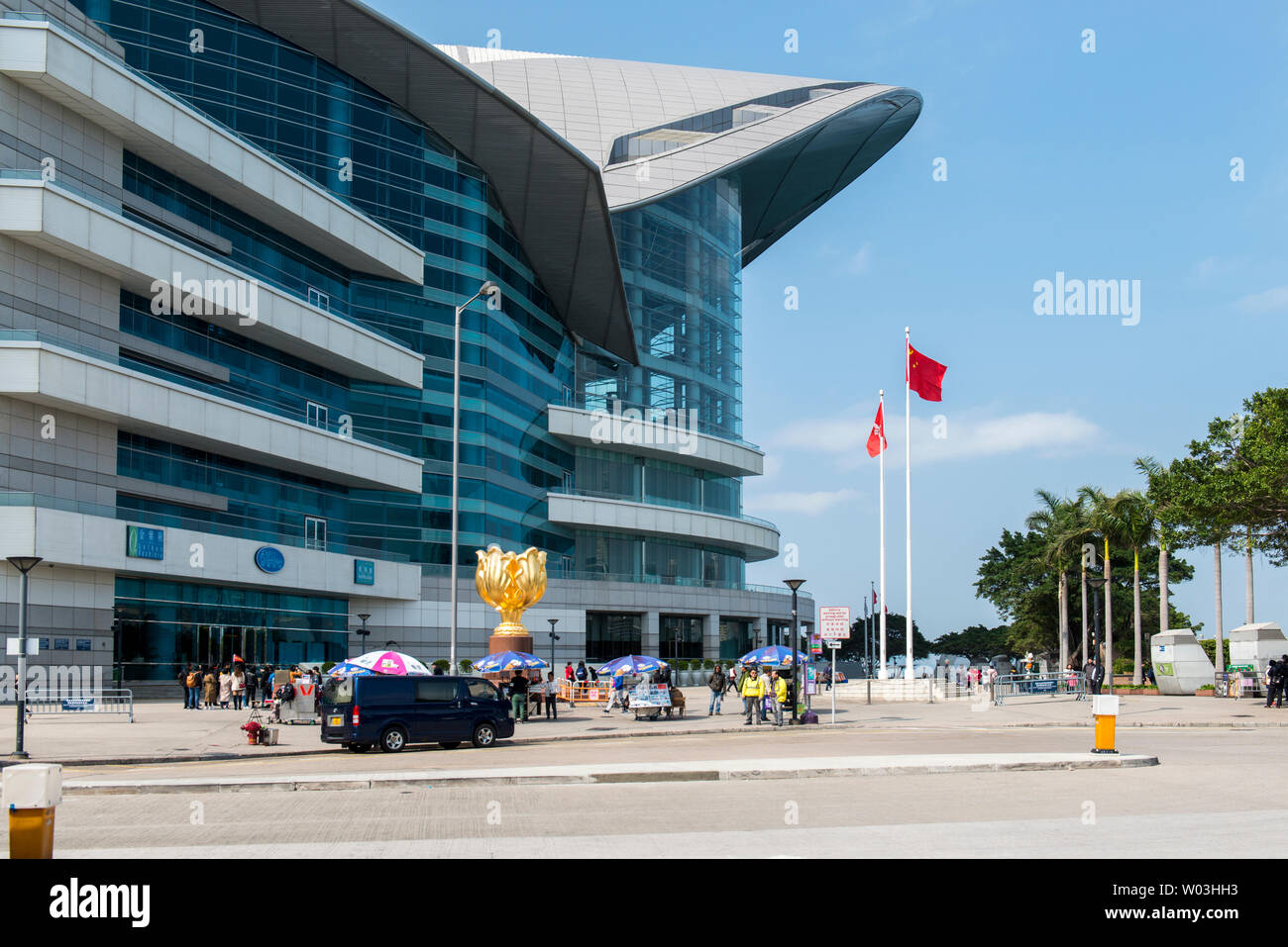 Hong Kong Golden Bauhinia Square und Internationale Messe- und Kongresszentrum Stockfoto