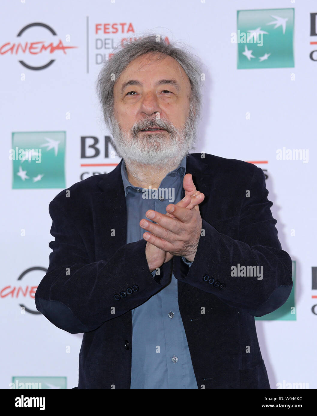 Gianni Amelio kommt an ein Foto für den Film 'Registro di Classe