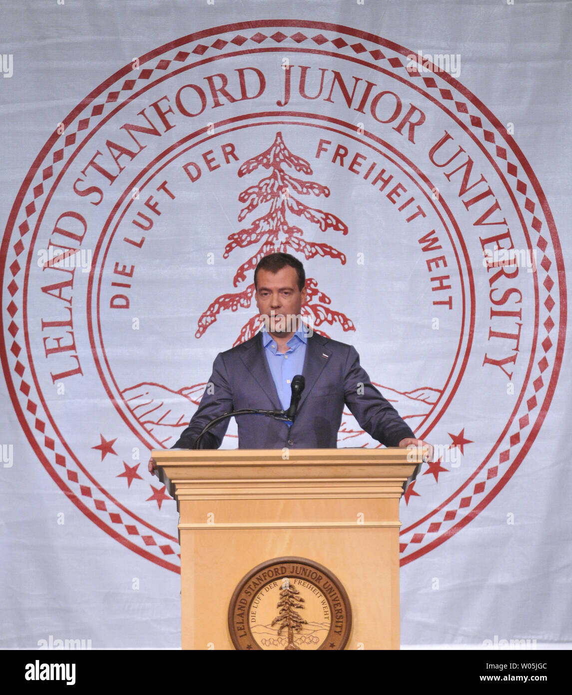 Der russische Präsident Dmitri Medwedew spricht an der Stanford University in Palo Alto, CA am 23. Juni 2010 Während seines zweitägigen Besuchs in Silicon Valley. UPI Foto/Alex Volgin Stockfoto