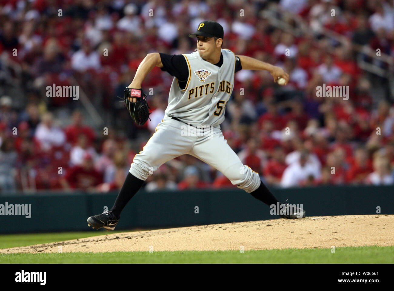 Pittsburgh Pirates Krug Oliver Perez liefert einen Pitch auf die St