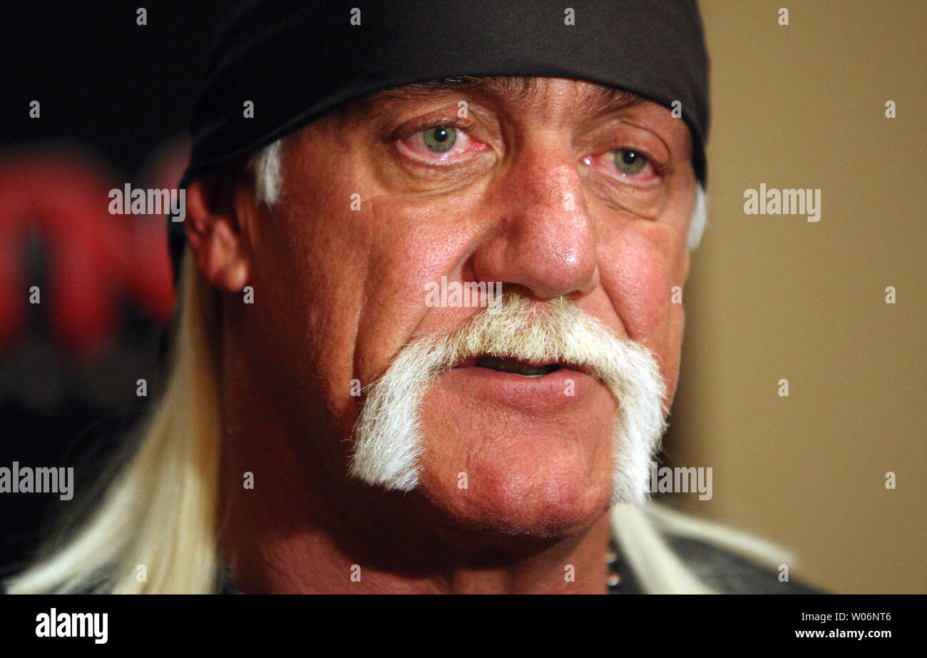 Fu Manchu Moustache Stockfotos Und Bilder Kaufen Alamy