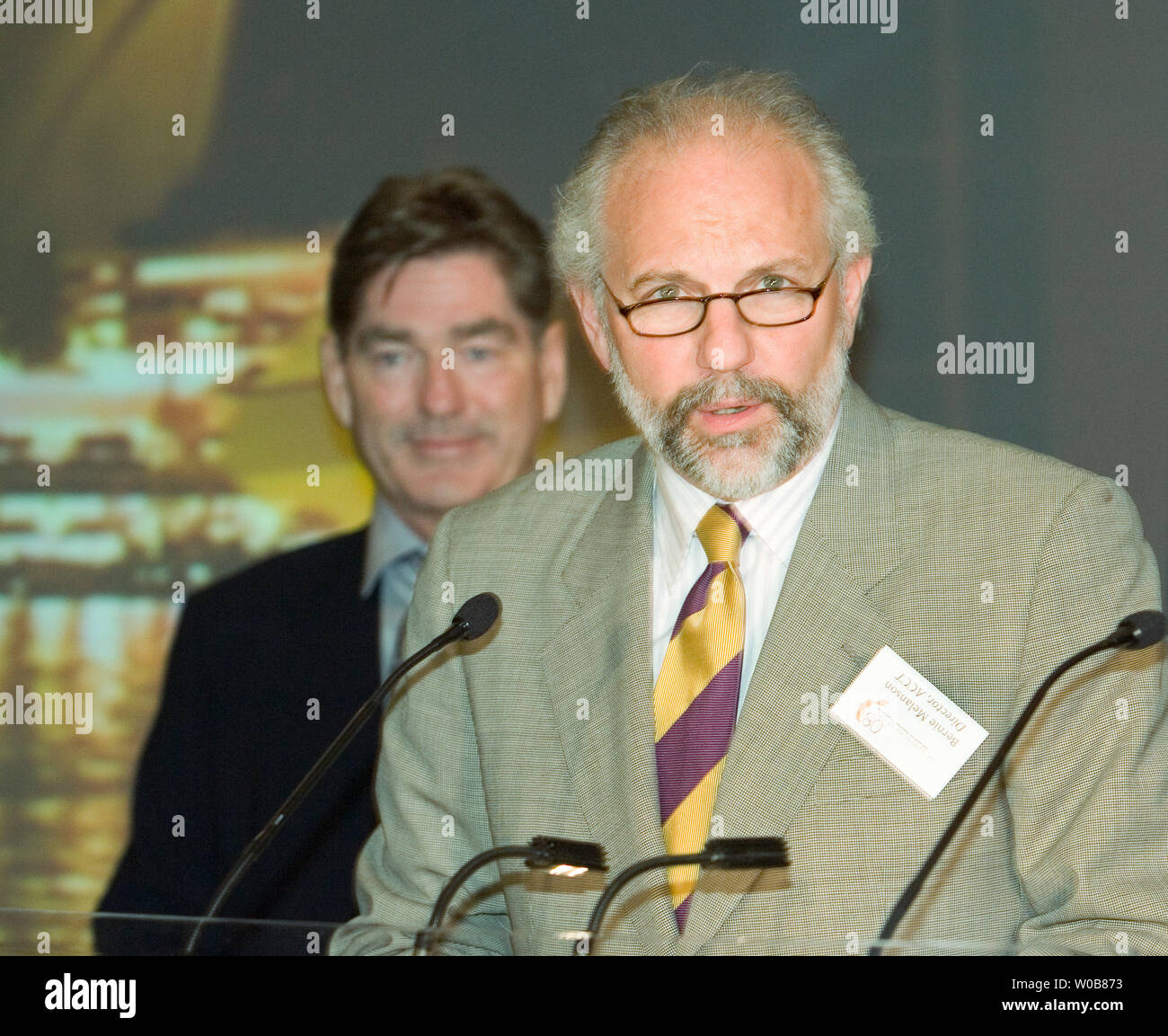 Akademie der Kanadischen Kino- und TV-Regisseur Bernie Melanson spricht bei einem Empfang in der Erkenntnis Gemini Award nominierten aus dem Westen im Sutton Place Hotel in Vancouver, British Columbia, 15. Oktober 2008. (UPI Foto/Heinz Ruckemann) Stockfoto