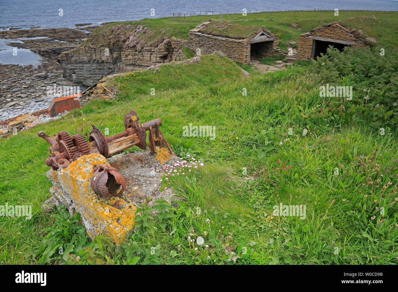 Fisherman's Hütten und Boot Nousts am Sand Geo Mainland Orkney Stockfoto