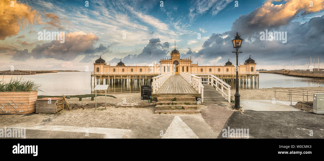 Die alten open air Bath House (kallbadhuset) in Varberg, Halland, Schweden, Skandinavien. Stockfoto