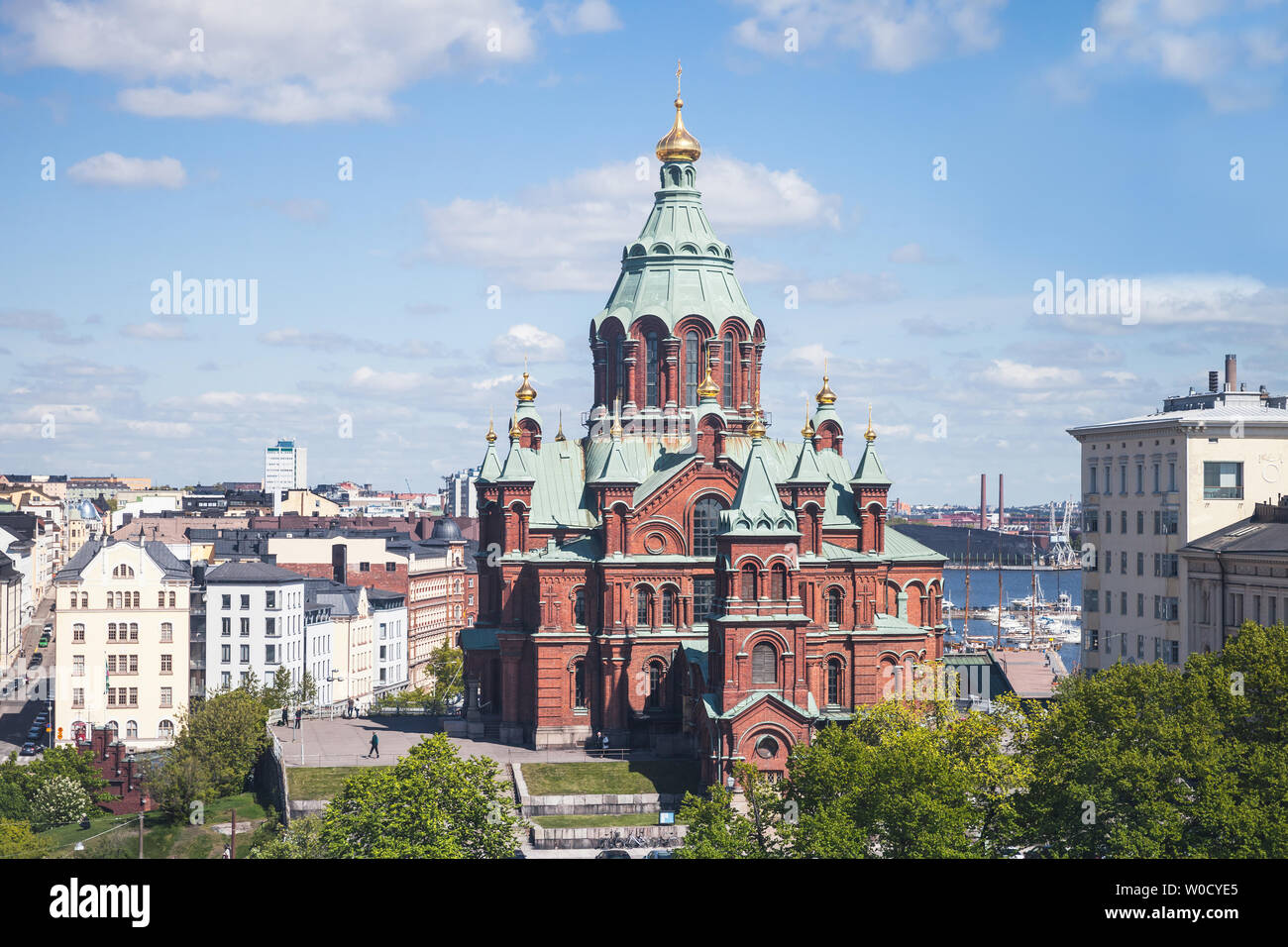 Uspenski Kathedrale an der Außenseite. Es ist eine östliche Orthodoxe Kathedrale in Helsinki, Finnland, gewidmet der Entschlafung der Gottesgebärerin, es wurde in 18 Stockfoto