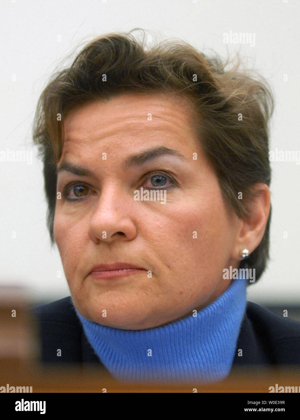 Christiana Figueres, offiziellen Verhandlungsführer der UN-Rahmenübereinkommen über Klimaänderungen und dem Protokoll von Kyoto, bezeugt vor einem Haus Energieunabhängigkeit und globale Erwärmung Ausschuss Anhörung auf der VN-Konferenz und die Auswirkungen auf die internationale Politik zum Klimawandel in Washington am 19. Dezember 2007. (UPI Foto/Kevin Dietsch) Stockfoto