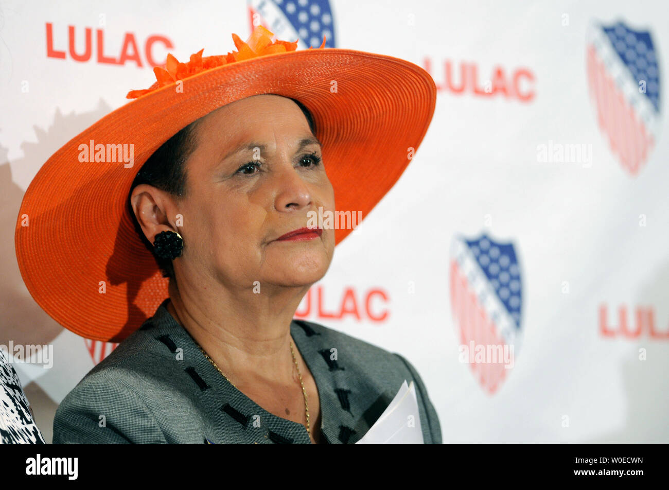 Rosa Rosales, Präsident der Liga der vereinigten lateinamerikanischen Bürger (Lulac), besucht eine Pressekonferenz auf dem bevorstehenden 79. jährlichen Nationalen Übereinkommen in Washington am 7. Juli 2008. Rosales sprach über die bevorstehenden Präsidentschaftswahlen und die Notwendigkeit von mehr Latino Vertretung in der Bundesregierung. (UPI Foto/Kevin Dietsch) Stockfoto