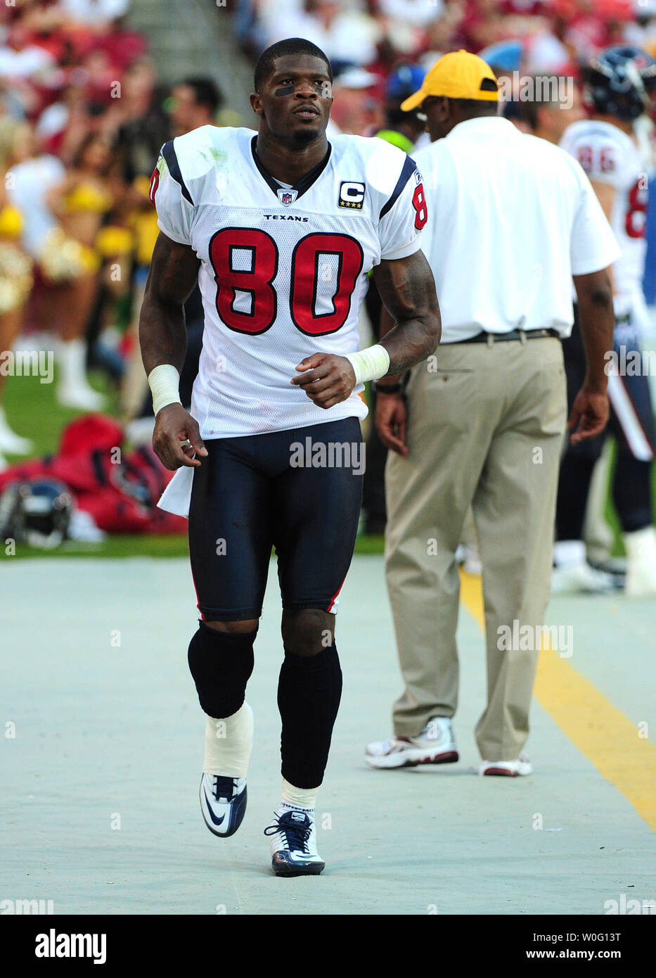 Houston Texans" Andre Johnson ist auf dem Nebenerwerb gesehen wie die Texaner die Washington Redskins play' in Washington am 19. September 2010. Die Texans besiegt die Redskins 30-27. UPI/Kevin Dietsch Stockfoto