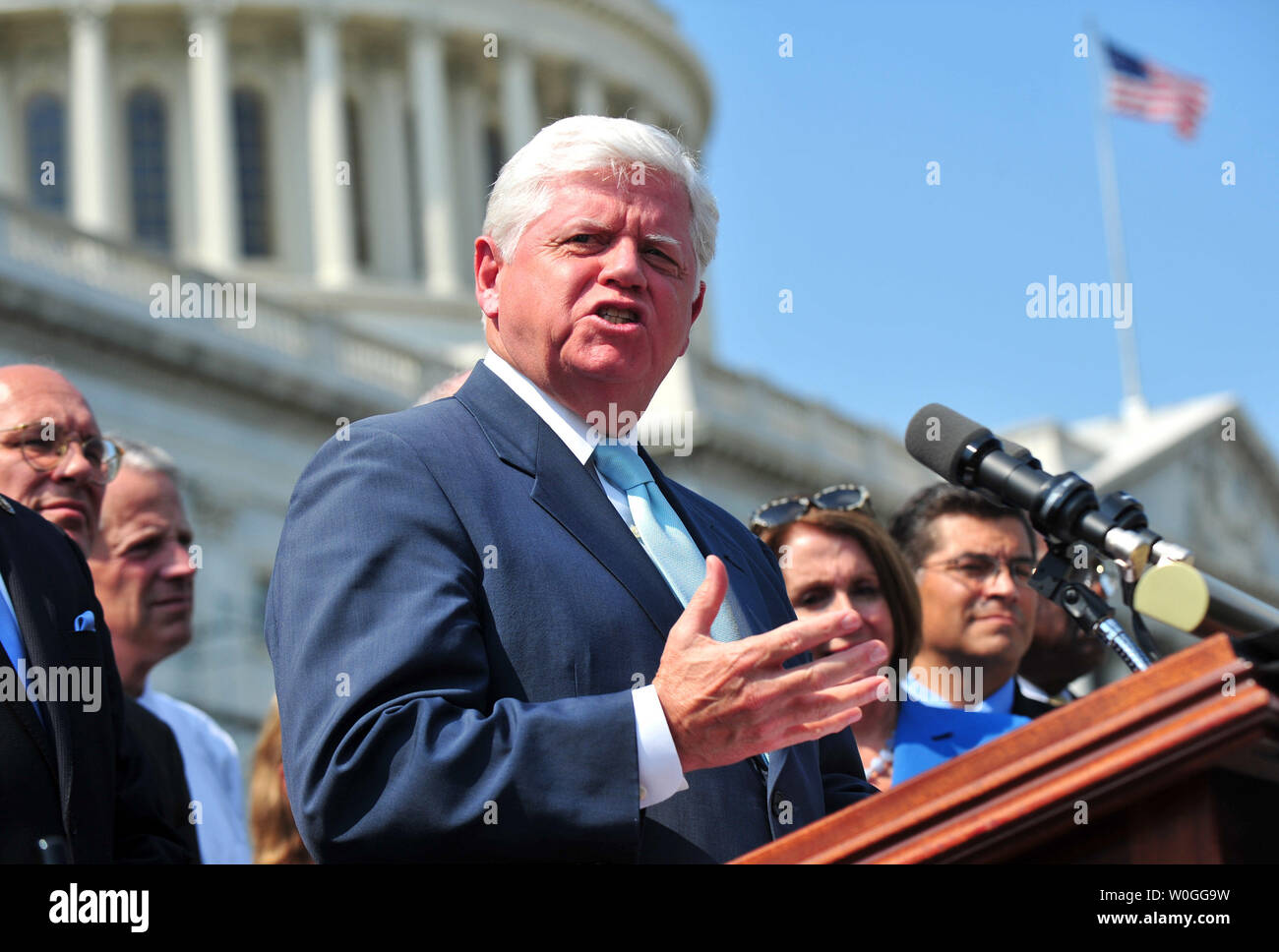 Rep. John Larson (D-CT) spricht auf eine Jobs Kundgebung in Washington am 14. September 2011. UPI/Kevin Dietsch Stockfoto