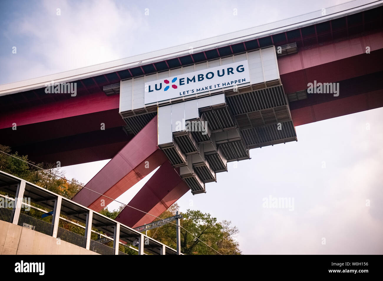 Die Stadt Luxemburg, Luxemburg - 18. OKTOBER 2018: Close-up der Großherzogin Charlotte bridge Stockfoto