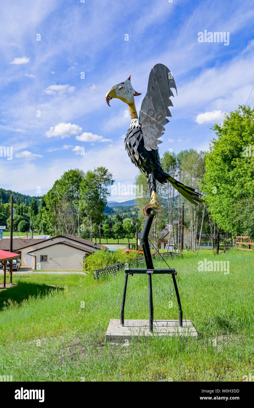 Vogel Phönix Skulptur, Greenwood, British Columbia, Kanada Stockfoto