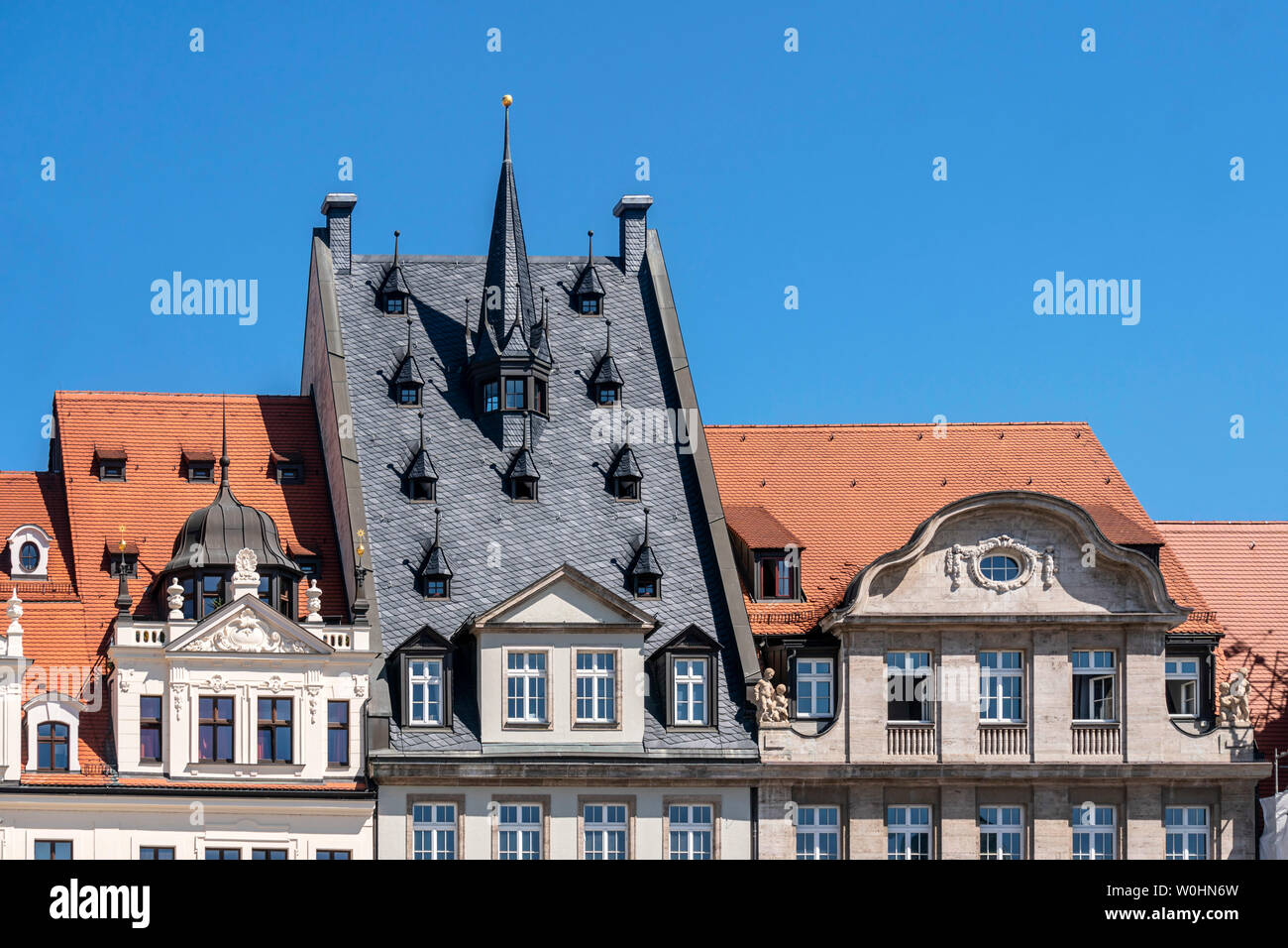 Historische Gebaeude am Marktplatz in Leipzig, Sachsen | Historische Gebäude am Marktplatz in der Altstadt von Leipzig, Sachsen Stockfoto