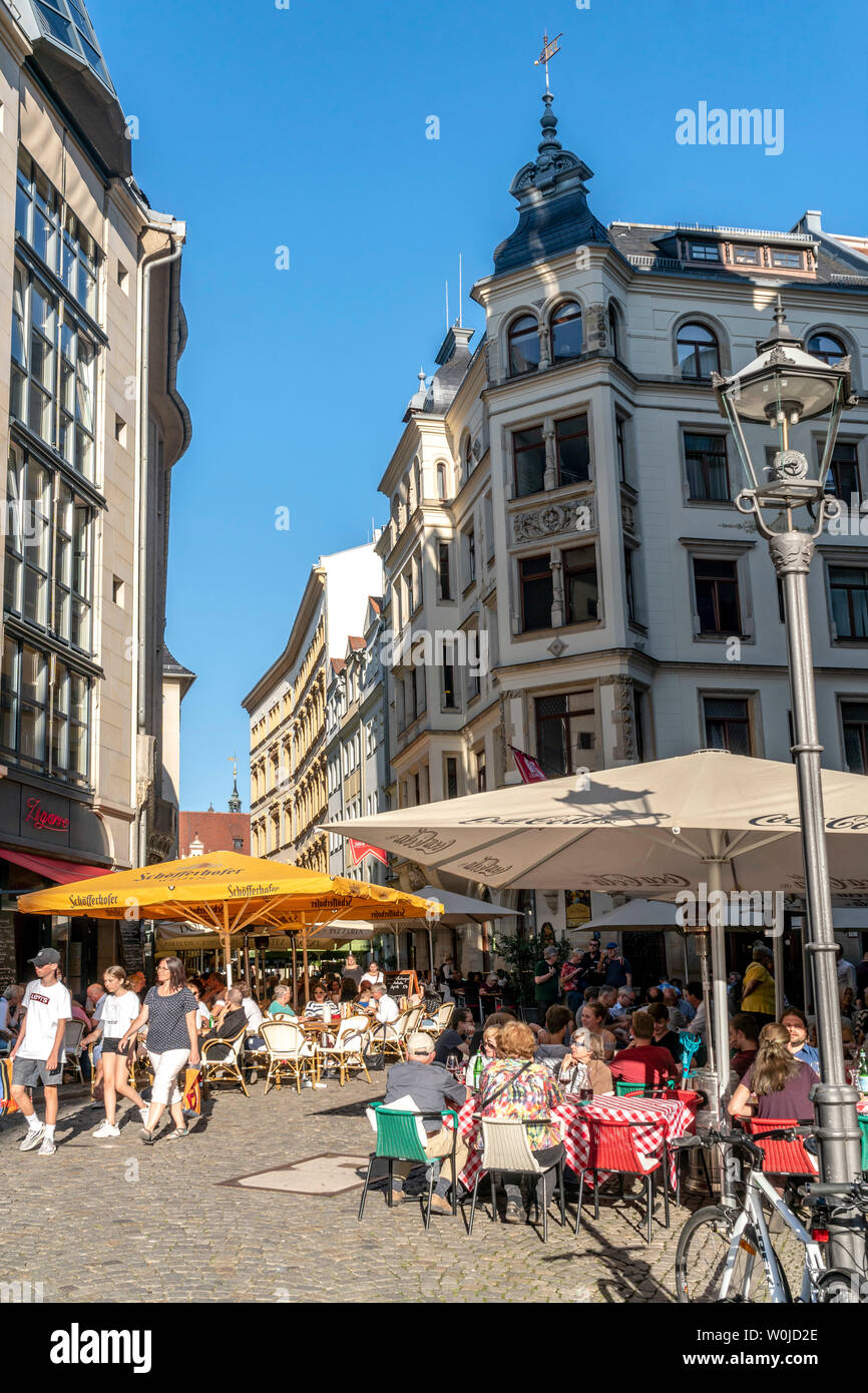 Barfußgäßchen, Drallewatsch, Straßencafes, Leipzig | Barfussgässchen, Straßencafes, Drallewatsch, Altstadt, Leipzig, Sachsen, Stockfoto