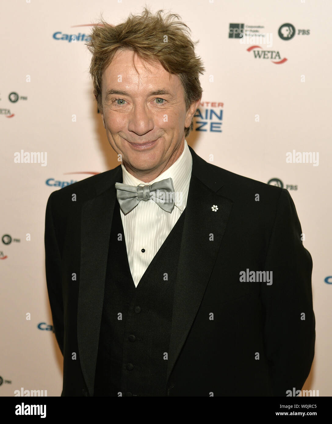 Schauspieler und Komiker Martin Short kommt an der John-F.-Kennedy Center für Darstellende Künste für eine Gala für die Mark Twain Prize für Amerikanische Humor im Kennedy Center, 22. Oktober 2017, in Washington, DC. In diesem Jahr der Empfänger ist bis spät in die Nacht host und Schauspieler David Letterman. Foto von Mike Theiler/UPI Stockfoto