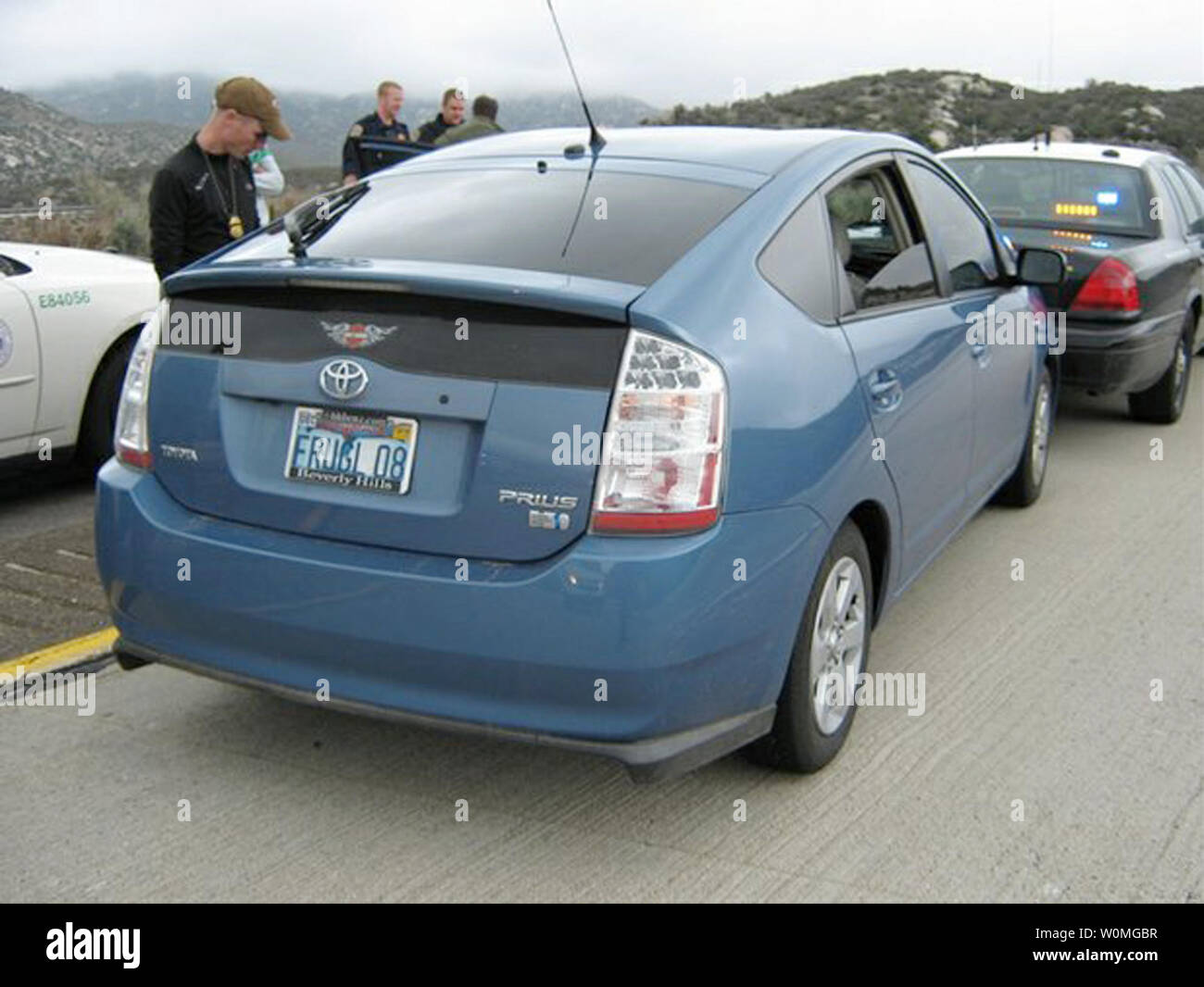 Diese Beweise Fotos von der California Highway Patrol (CHP) am 8. März 2010, zeigen die Prius vom James Sikes auf der Interstate 8. Sikes behauptete, dass das Gaspedal klemmt und er konnte nicht das Fahrzeug anhalten. Kwk hilft, die runaway Auto Stop durch Ziehen vor und führt sie aus. Polizei dokumentiert Anzeichen von starkem Bremsen und eine intakte Bodenmatte. UPI/California Highway Patrol Stockfoto