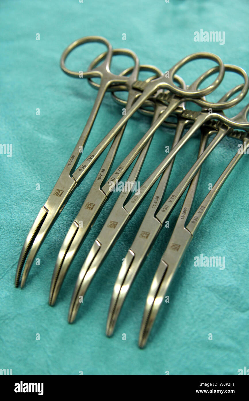 Nahaufnahme der chirurgischen Instrumente Stockfoto