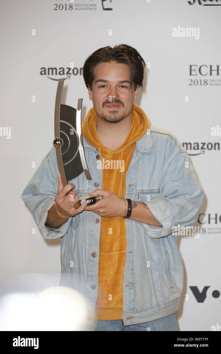Milky Chance (Gewinner Band Pop National), ECHO-Verleihung 2018, Messe Berlin, 12.04.2018 Stockfoto