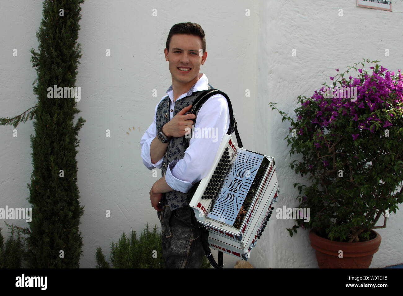 Simon Wild in der ARD-Sendung "Immer wieder Sonntags". Stockfoto