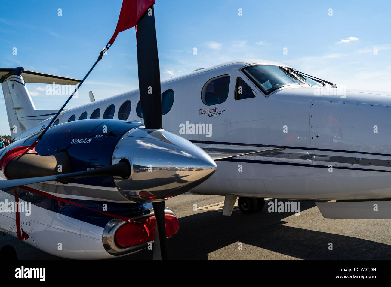 BERLIN, 28. APRIL 2018: Zivile Luftfahrt Flugzeuge Beechcraft King Air 350. Ausstellung die ILA Berlin Air Show 2018. Stockfoto