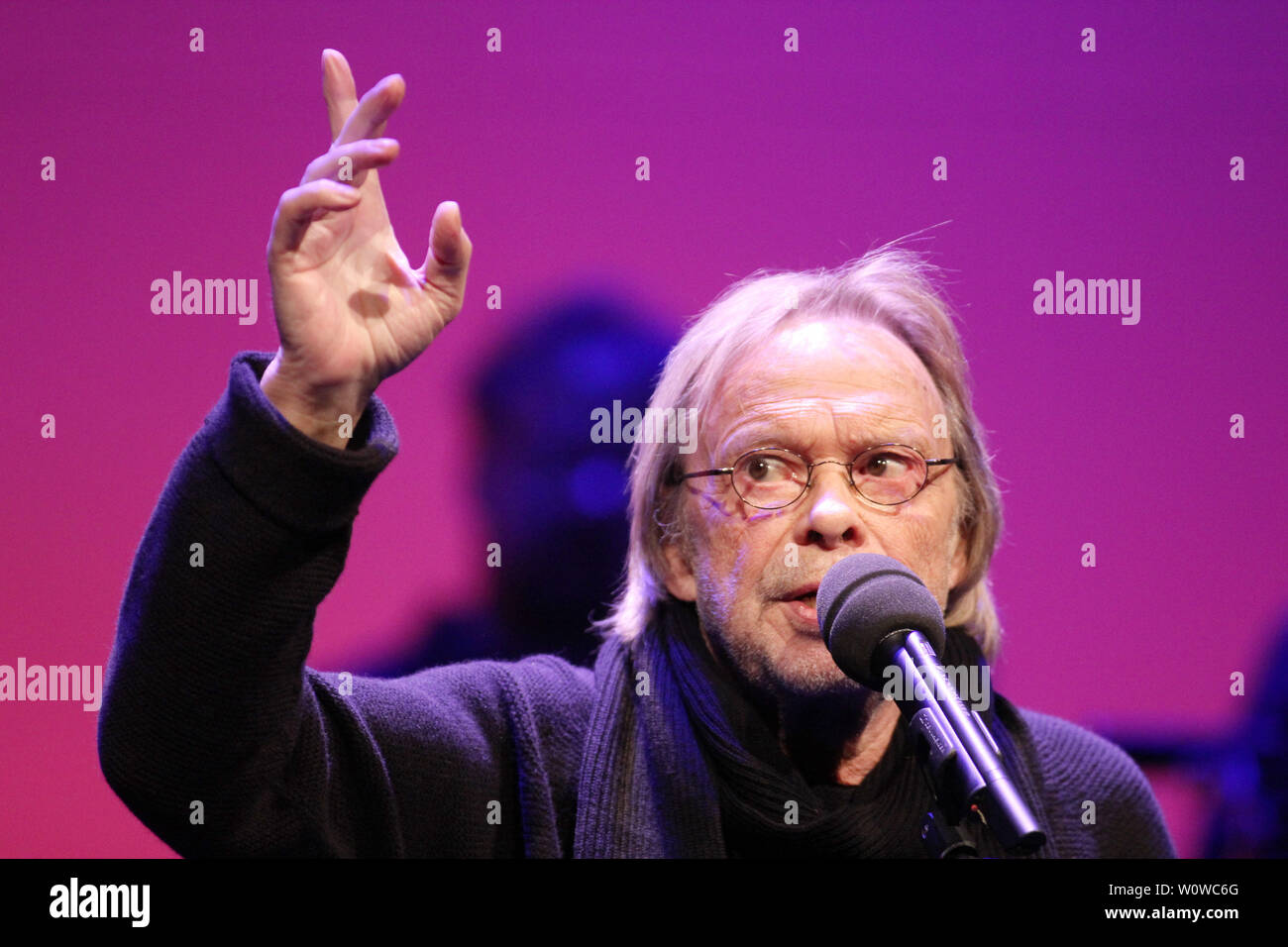 Volker Lechtenbrink, Soloabend "Kommen Sie ruhig rein - Lieder und Geschichten', St. Pauli Theater Hamburg, 22.02.2019 Stockfoto