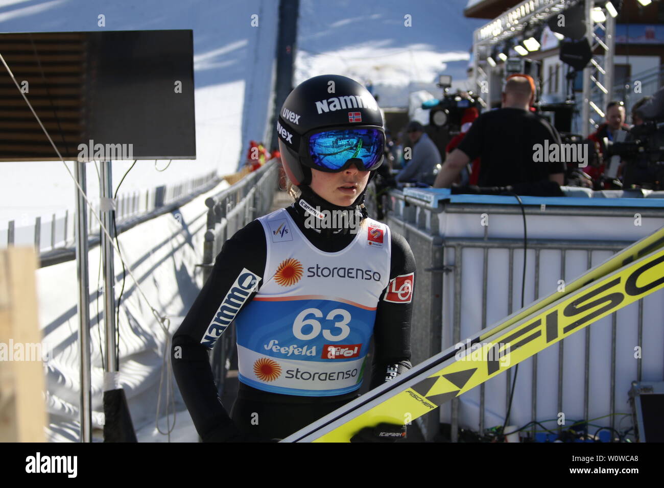 Maren Lundby (Pfalz) beim Training Frauen Skispringen, FIS Nordische Ski-WM 2019 in Seefeld Stockfoto