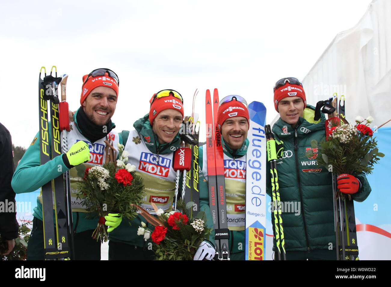 Silber im Teamwettkampf für v. li. ohannes Rydzek, Eric Frenzel, Fabian Rießle und Vincenz Geiger beim Team-Wettkampf, bei der FIS Nordische Ski-WM 2019 in Seefeld Stockfoto