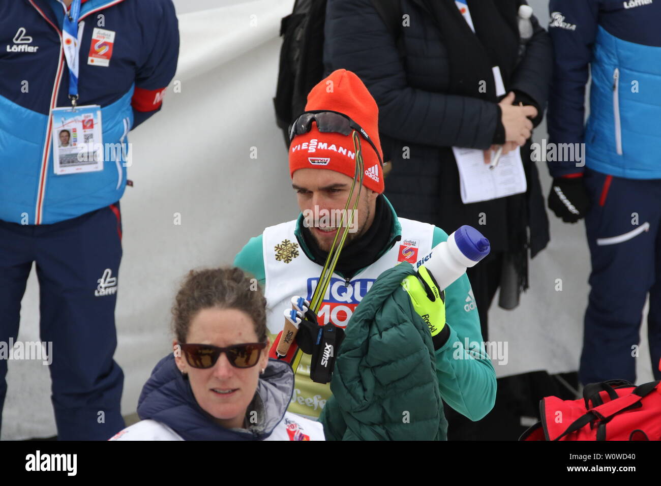 Johannes Rydzek (Oberstdorf) nach dem Rennen der Team Nordische Kombination, FIS Nordische Ski-WM 2019 in Seefeld Stockfoto
