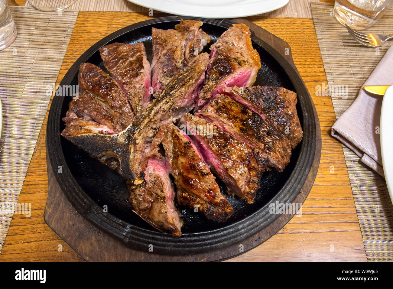 Florentiner Steak in einem Restaurant in Florenz Stockfoto