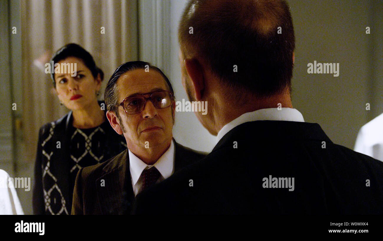 Rojo ist ein 2018 Film unter der Regie von Benjamin Naishtat. Dieses Foto ist nur für den redaktionellen Gebrauch bestimmt und unterliegen dem Copyright der Film Company und/oder der bezeichneten Fotograf durch den Film oder die Produktion Firma zugewiesen. Stockfoto